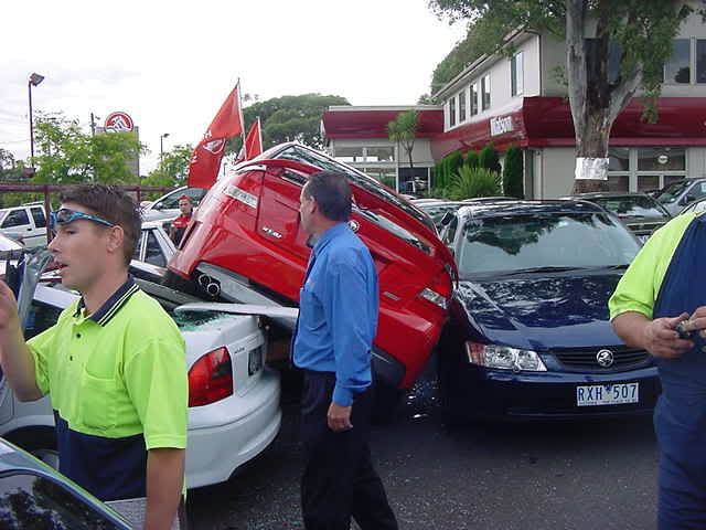 Caryardcrash5.jpg