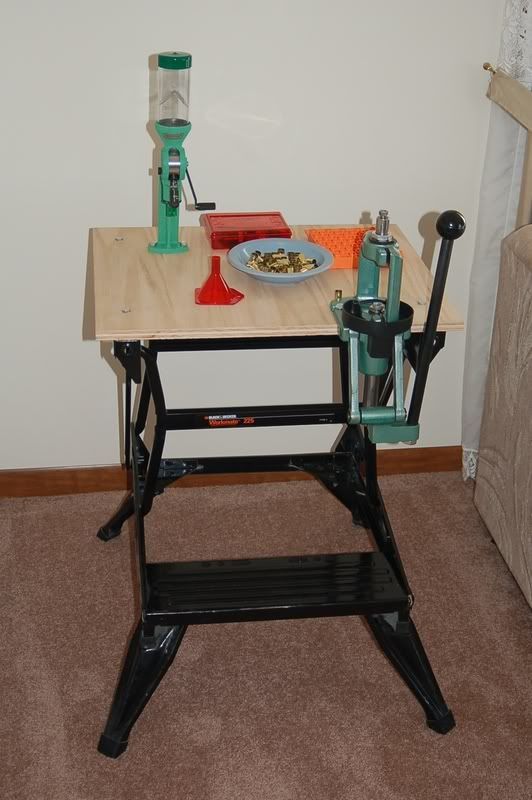 Small Reloading Bench