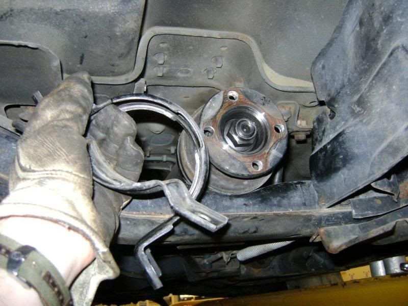 Carrier bearing replacement nissan #4