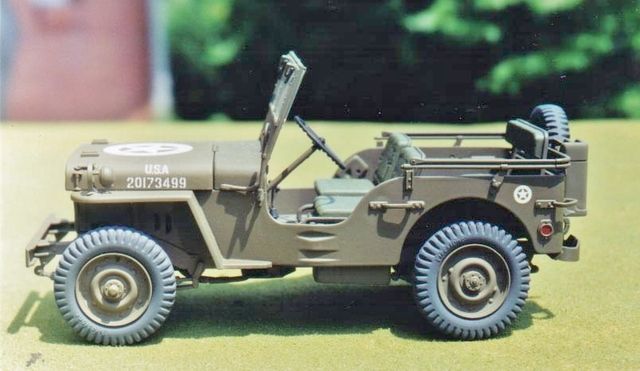 Jeep2_zpszin26brn.jpg