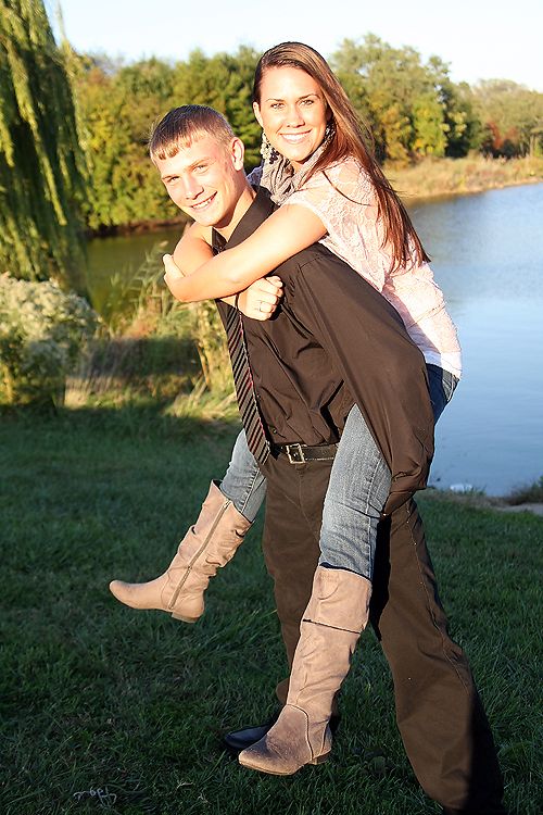 IMAGE: http://img.photobucket.com/albums/1003/caroleigh/IMG_7409-10-6-web.jpg