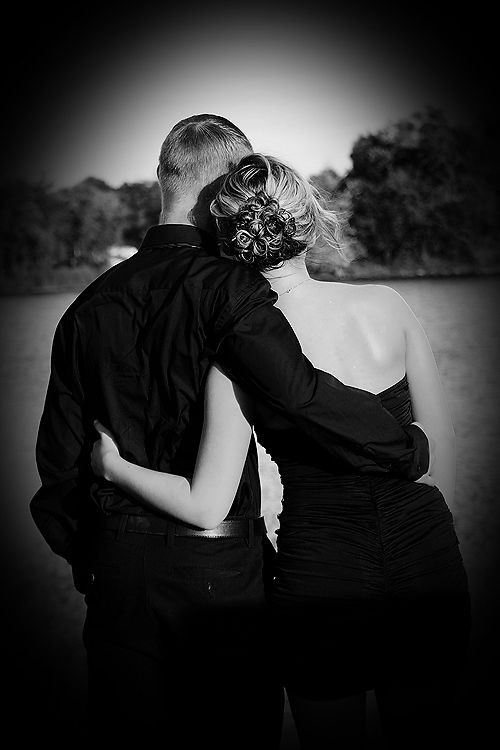 IMAGE: http://img.photobucket.com/albums/1003/caroleigh/IMG_7426copy-web.jpg