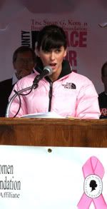 Jennifer Love Hewitt at the Race for the Cure