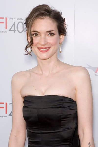 shoplifter Winona Ryder