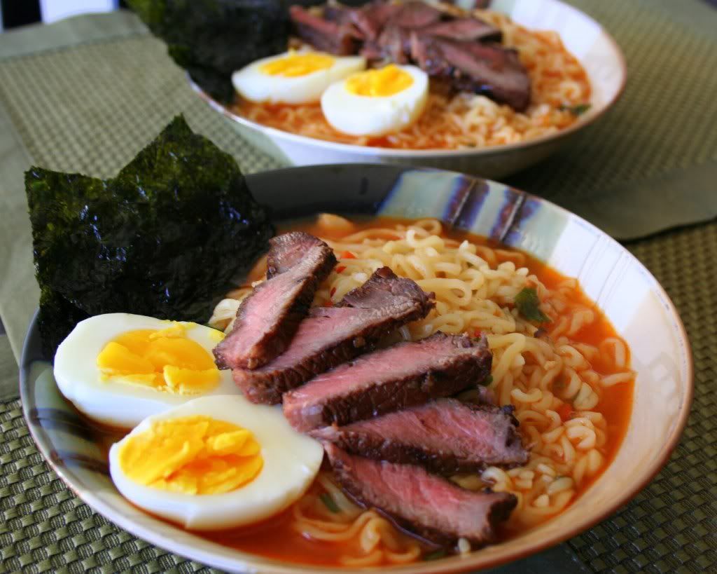 f-o-o-d-semi-homemade-spicy-korean-ramen-noodles-with-steak