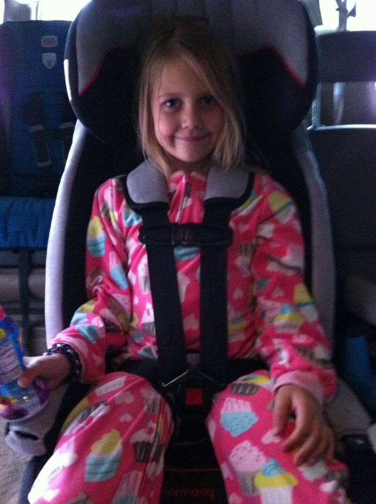 Harmony Defender 360 pics and thoughts Car Carseat