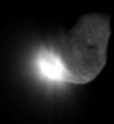 initial ejecta from impact with Comet Tempel