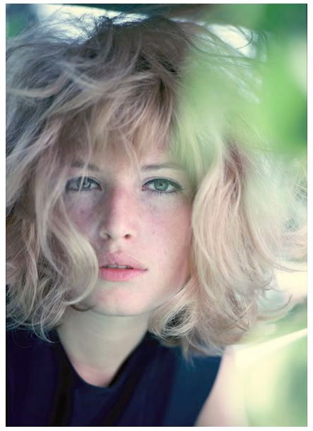 Monica Vitti - Wallpaper Colection