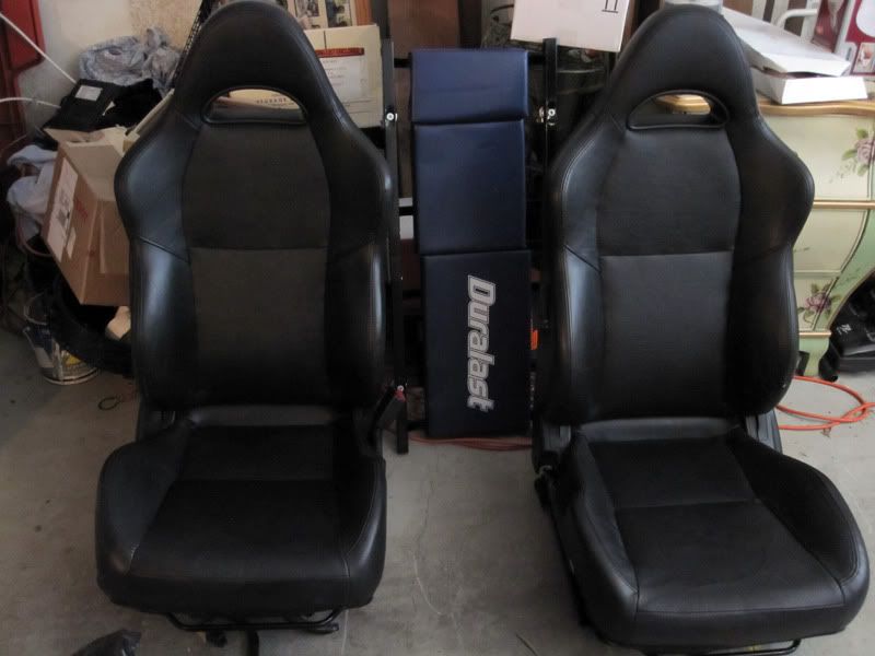 FS Black RSX leather seats 200