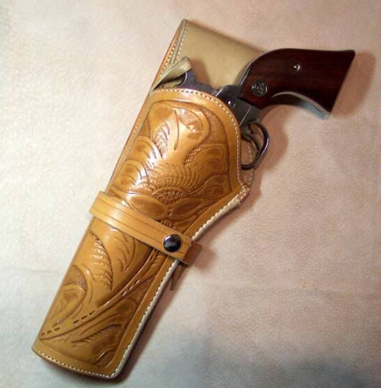 Vaquero_Holster_1a.jpg