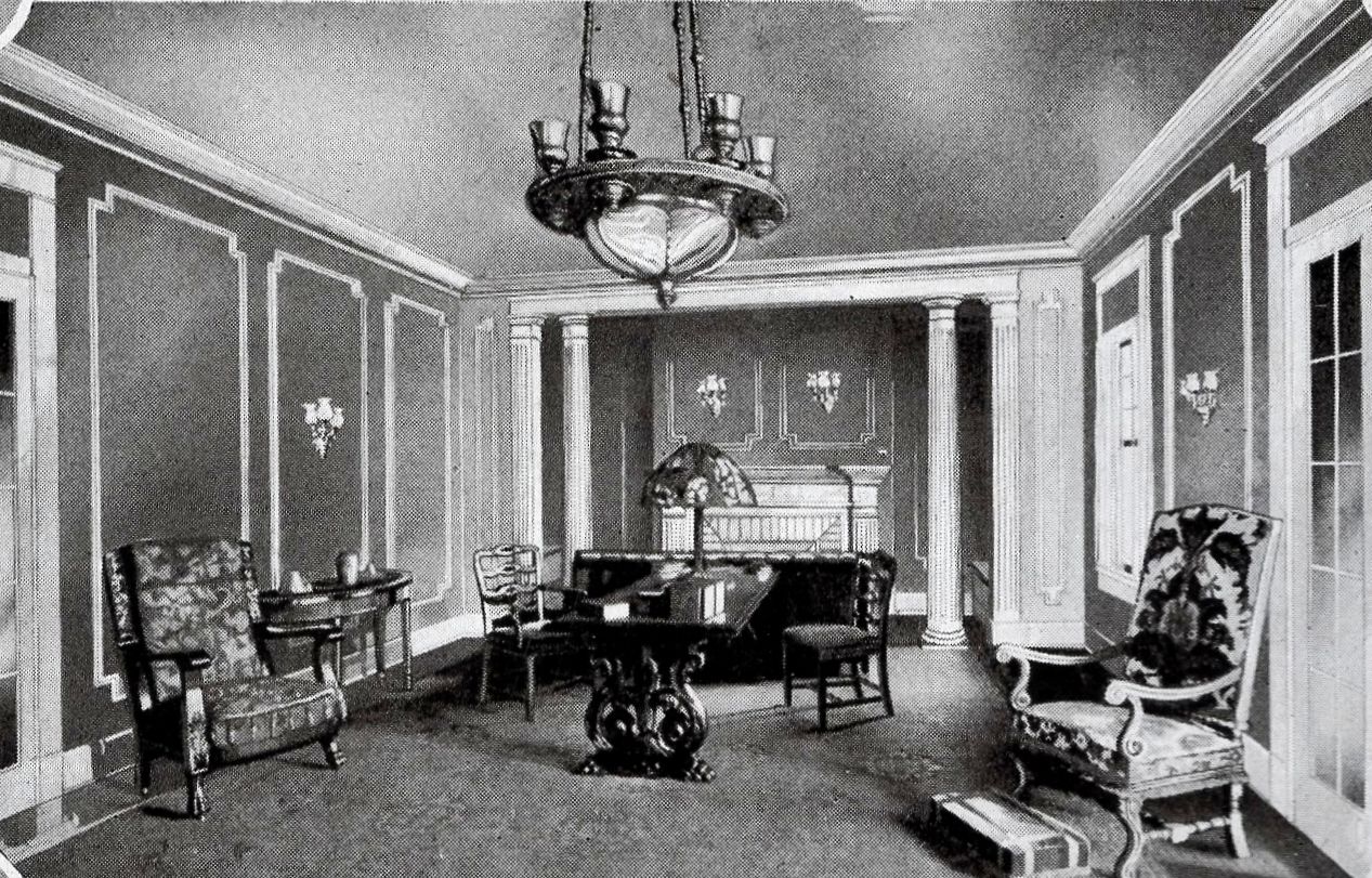This is the living room as shown in the 1918 catalog. 
