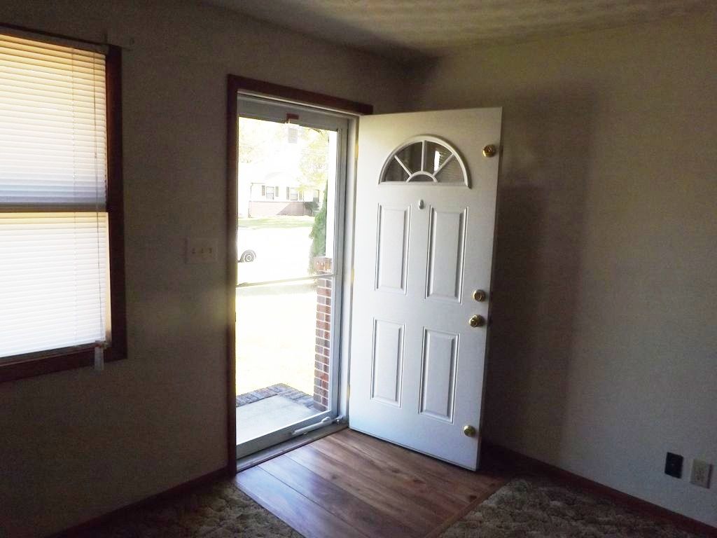 In my house-hunting travels, Ive seen some goofy things, such as this random toilet on a sunporch.