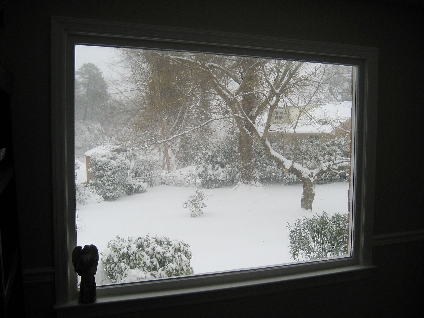The view from inside wasnt too bad, thanks to the big windows.