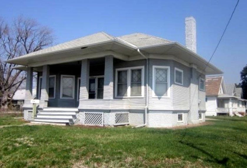 Lastly, heres Mr. Gilchrists Modern Home #126 at 2904 Meredith Avenue in Omaha, Nebraska! 