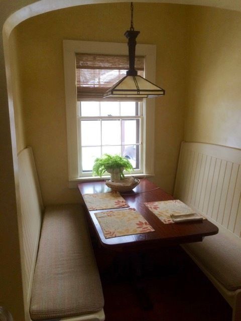And who doesnt love a breakfast nook?