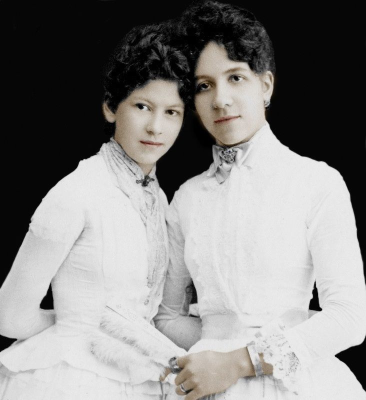 Heres a picture of Addie with her older sister, Anna. Anna (born 1866) married Wilbur and moved to Denver. Wilbur and Annas families were both from Lake Mills and theyre my great-grandparents.