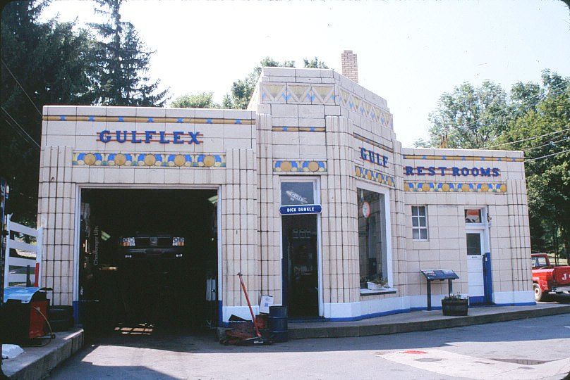 Dick Dunkles Gulflex Gas Station in Bedford is in wonderful condition!