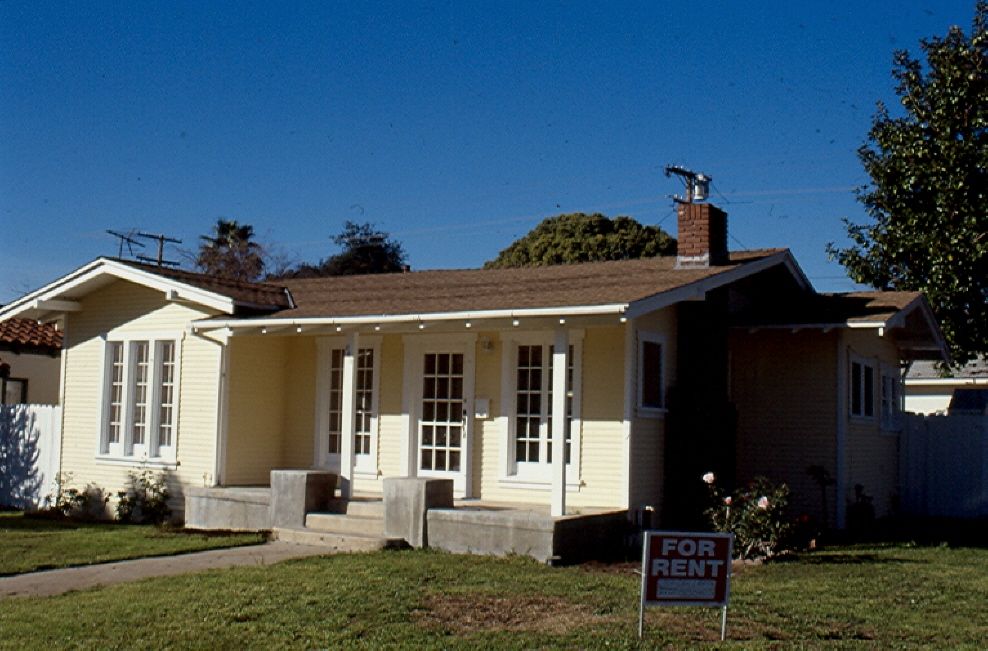 Dale and I found this little house in Fullerton, California (oops, I THINK it was Fullerton). Most likely, this is the Pacific Ready Cut Home Model #385.