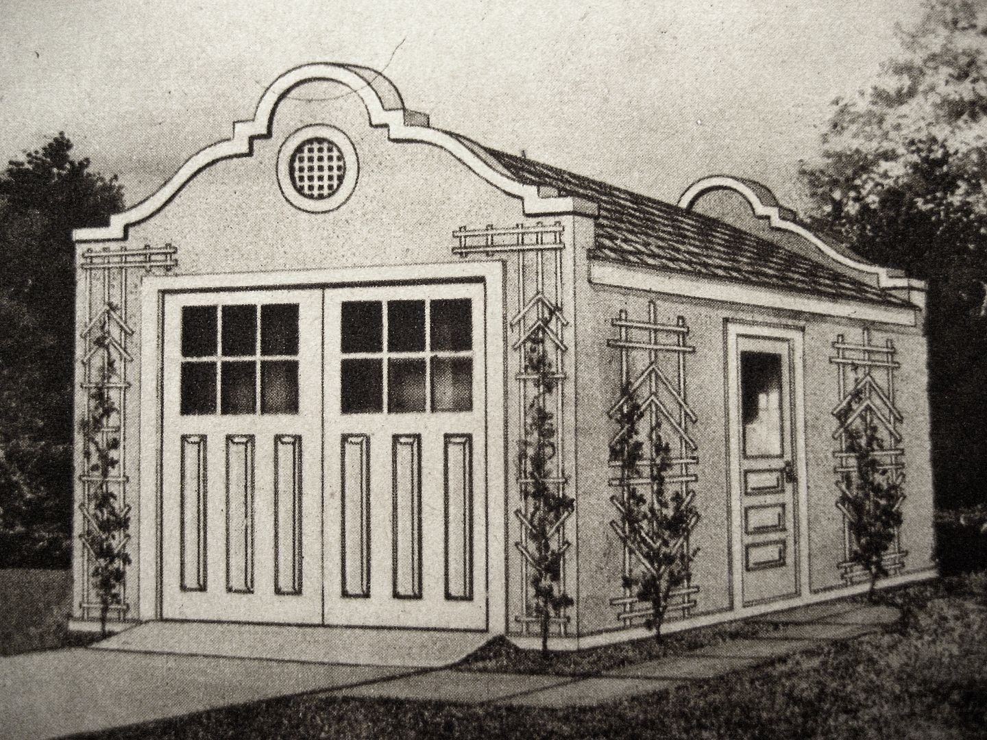 A matching Alhambra garage was offered in the late 1910s!