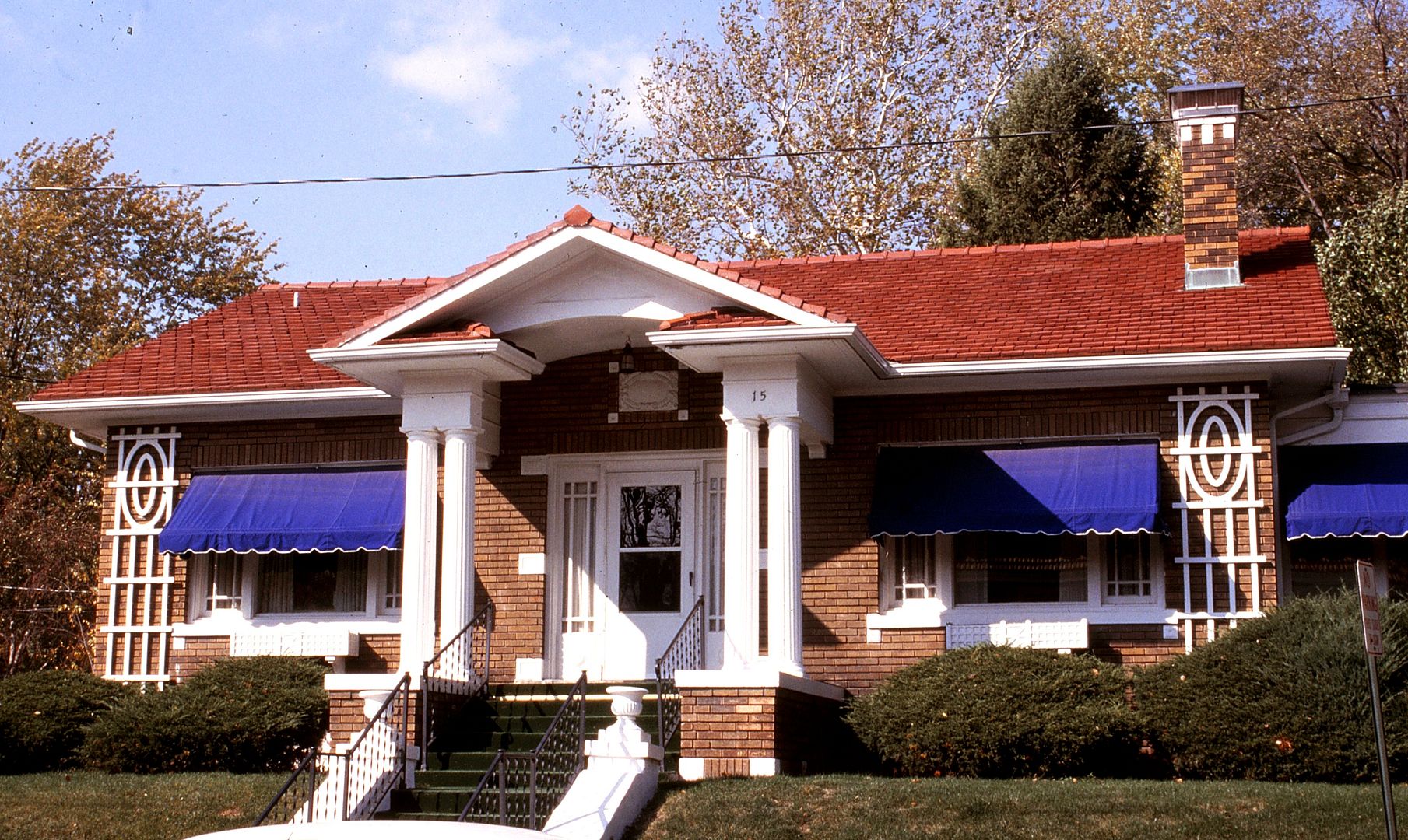 One of my favorite Crescents in Bloomington, IL.