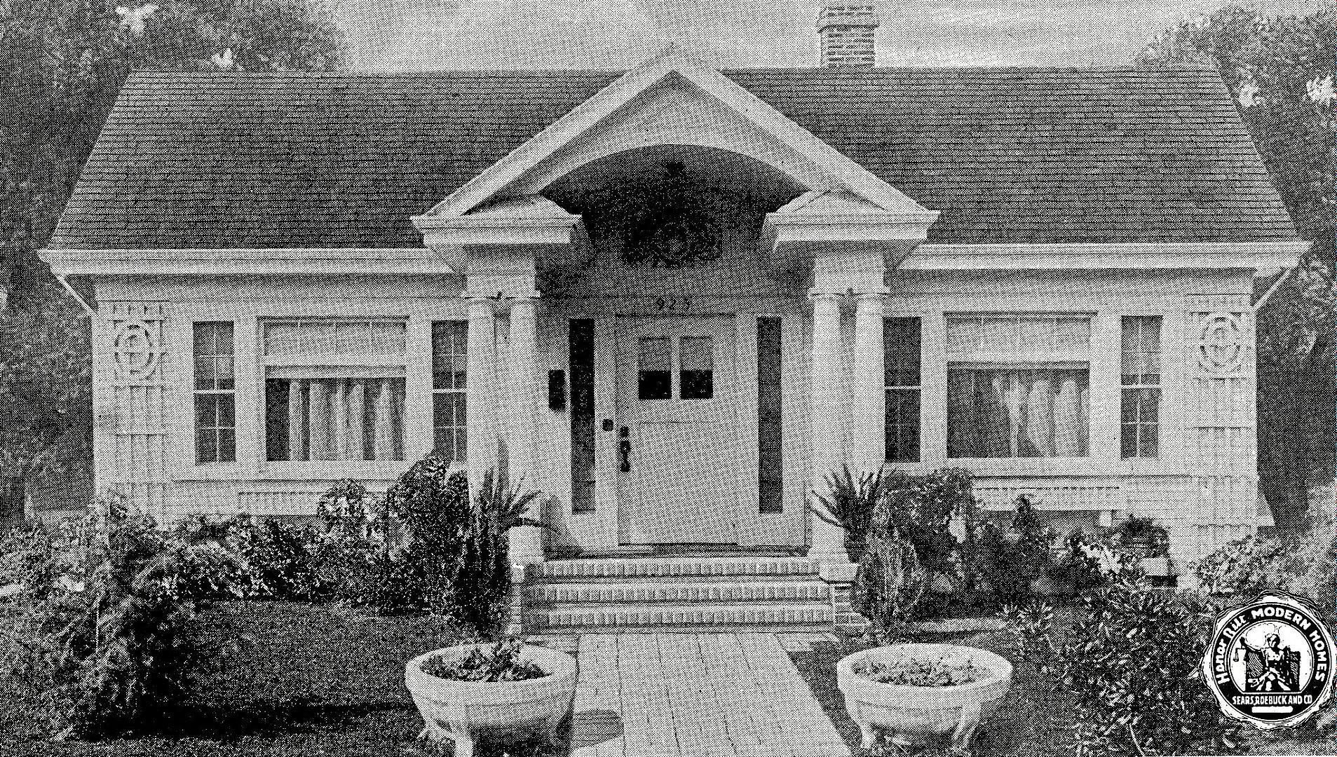 Sears Crescent from the 1921 Sears Modern Homes catalog. 