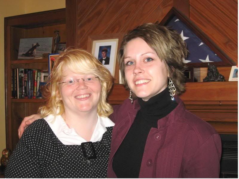 Kidney Girls Kasee (left) and Crystal (right)