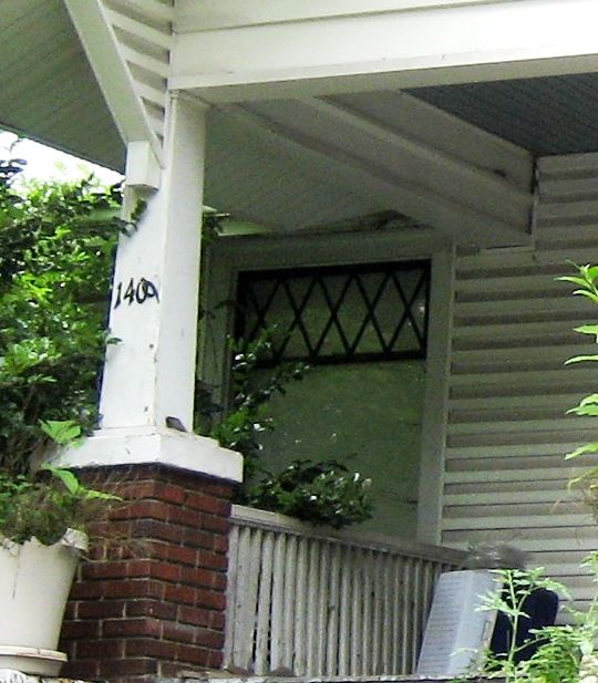 And even though its got replacement siding, it did retain its original windows!