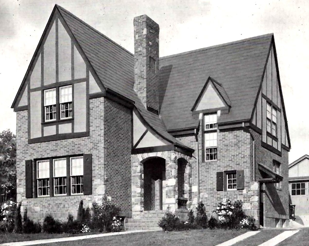 As Rachel points out in her blog, this must have been one of the first Elmhursts built, because it appeared in the 1929 
