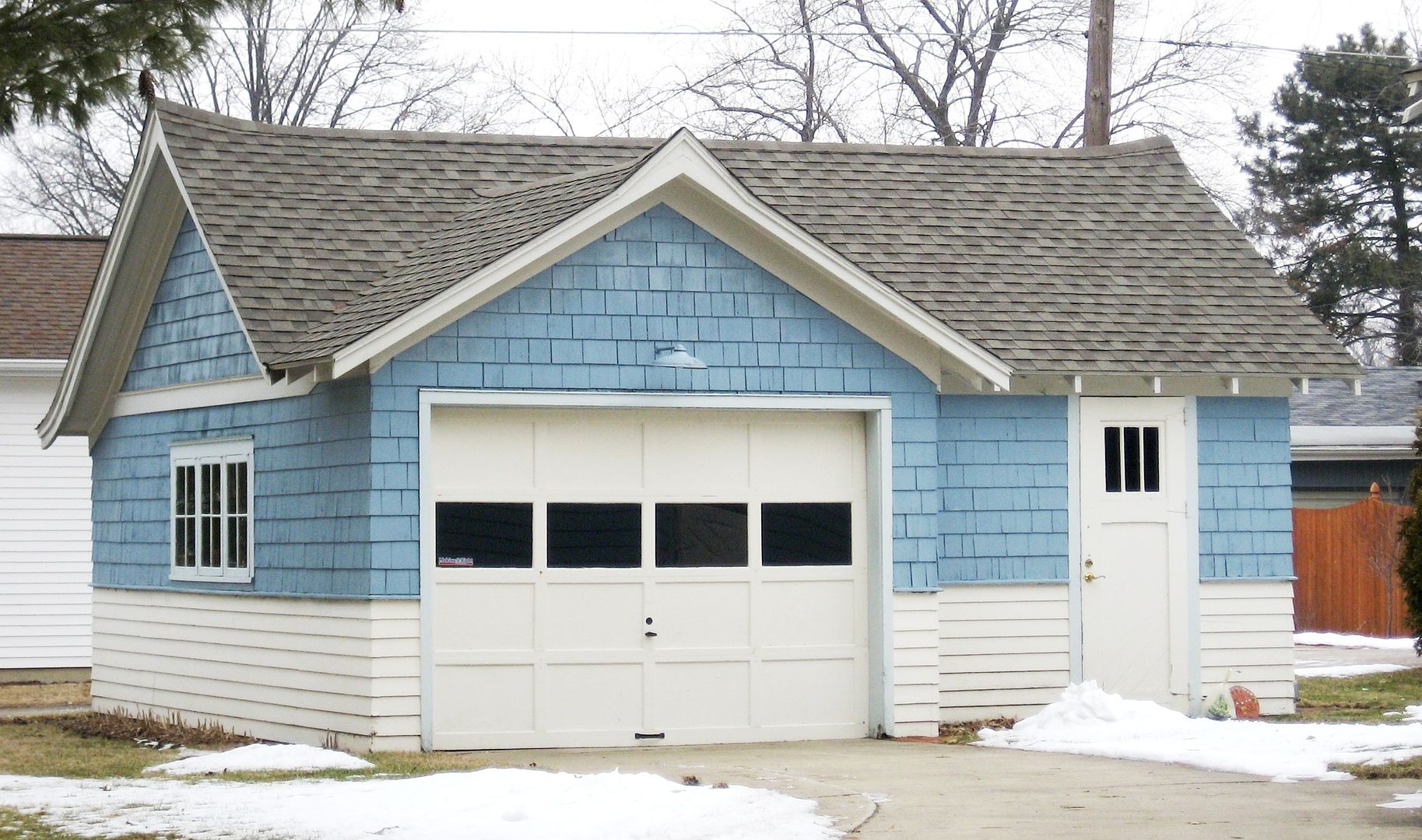 And God bless these dear owners who had this garage custom-built to match their beautiful Osborn. Sears didnt offer this design in their catalogs, but it sure is a nice match to the original Sears House!