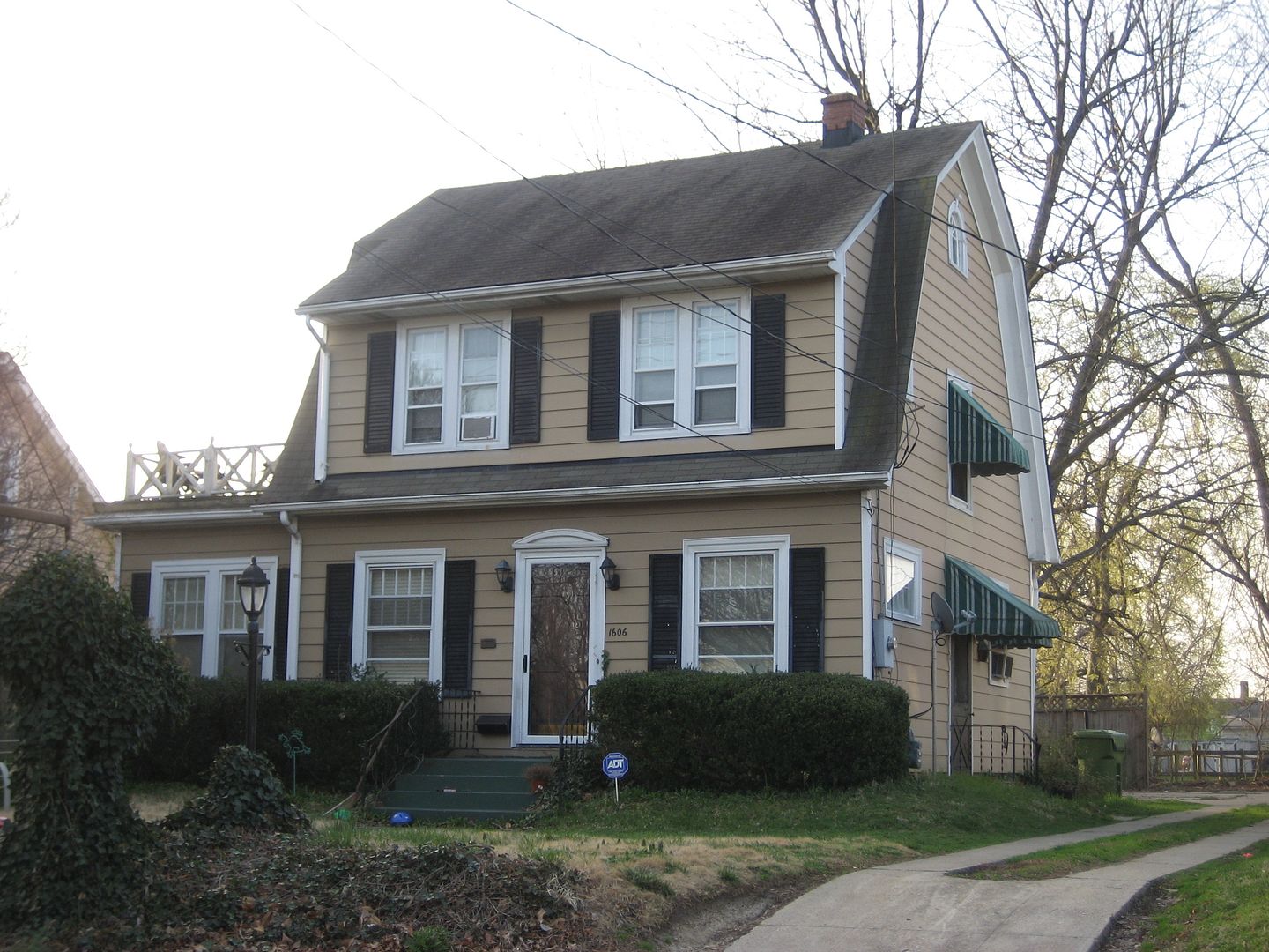 Pretty little Puritan on City Point Drive in Hopewell