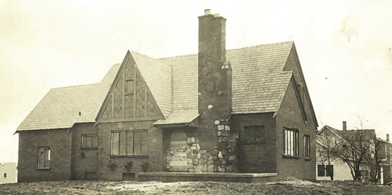 Virgils house in 1932, soon after completion. 