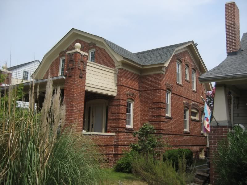 Side view of the Pheonix