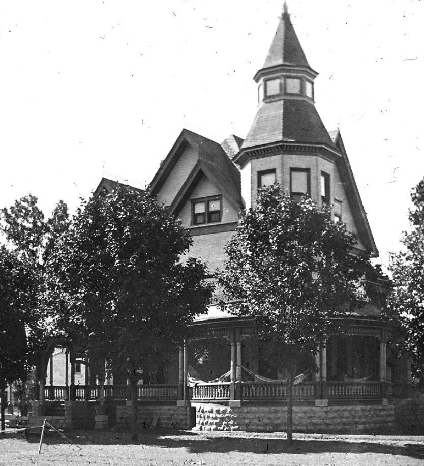 The Fargo Mansion, photographed in 1896, about 15 years after it was built. 