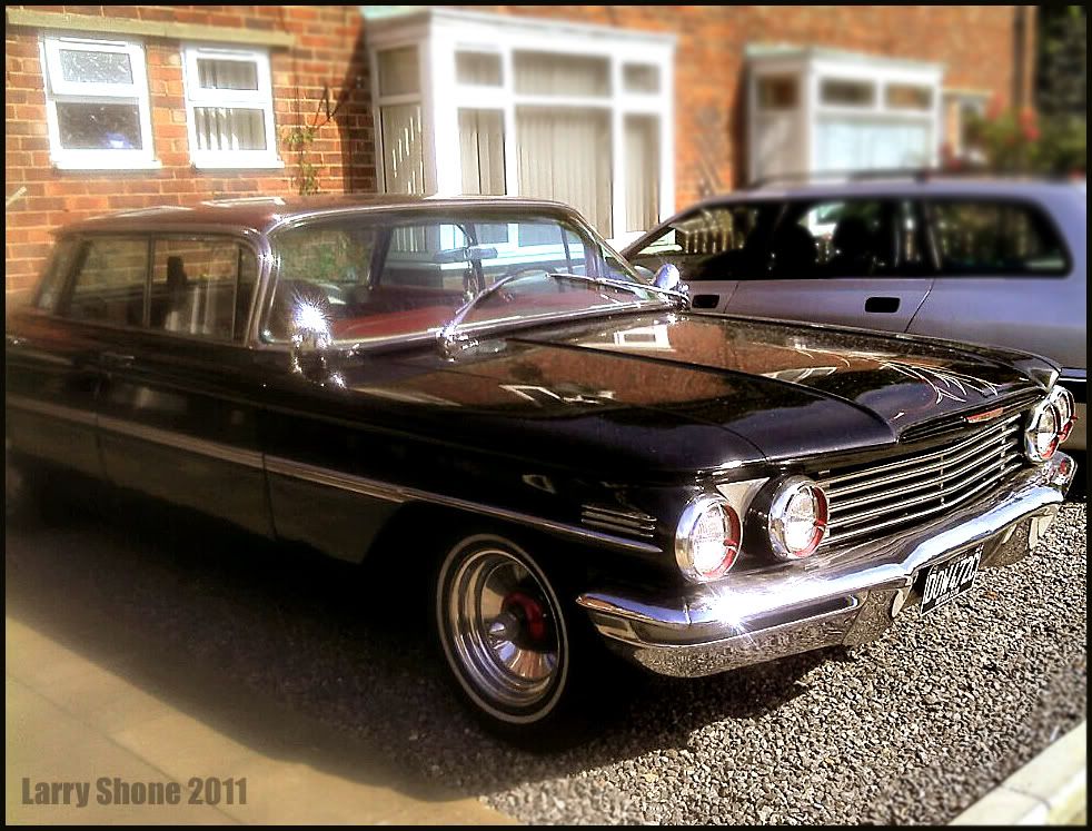 IMAGE: http://img.photobucket.com/albums/v11/Dawnrider/Motor%20vehicles/oldsmobile.jpg