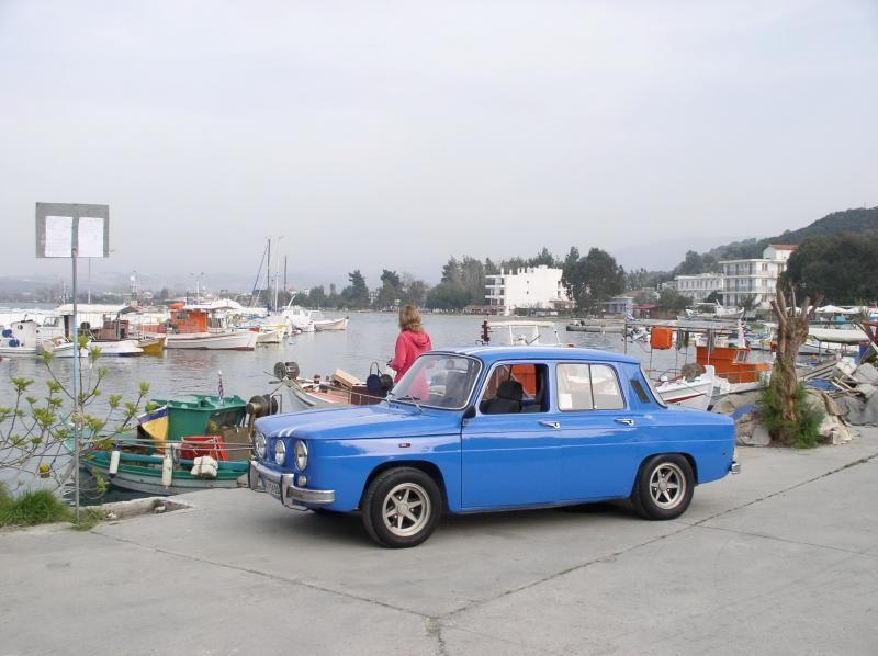 renault_zpscf82de30.jpg