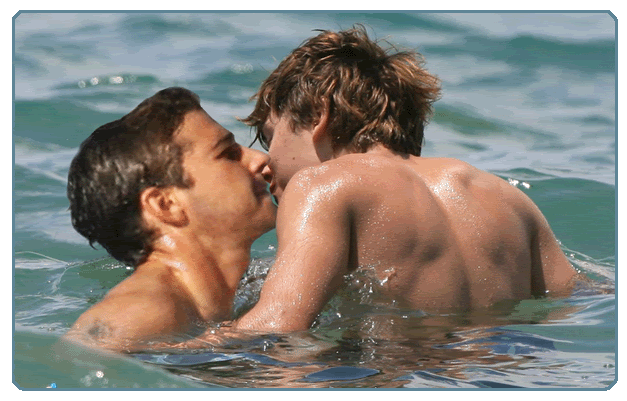 Zac Effron Gay Kiss 50