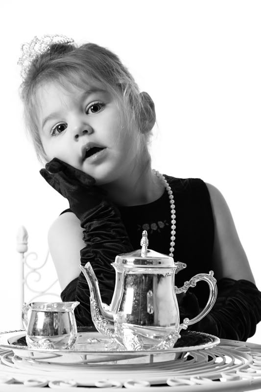 IMAGE: http://img.photobucket.com/albums/v11/sma1mom/IMG_2950crop.jpg