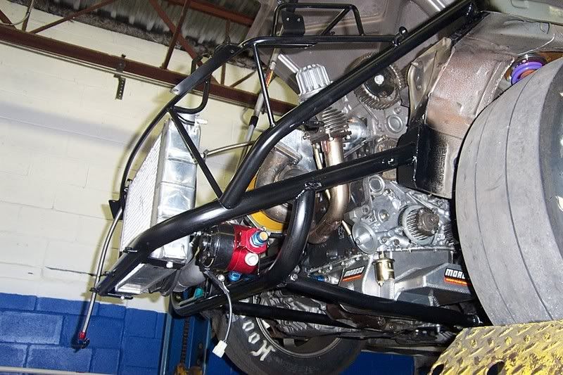 http://img.photobucket.com/albums/v110/tnick/enginebaybars.jpg