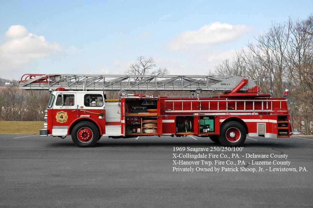 [Image: Ladder2-7-11CompartmentsOpen.jpg]