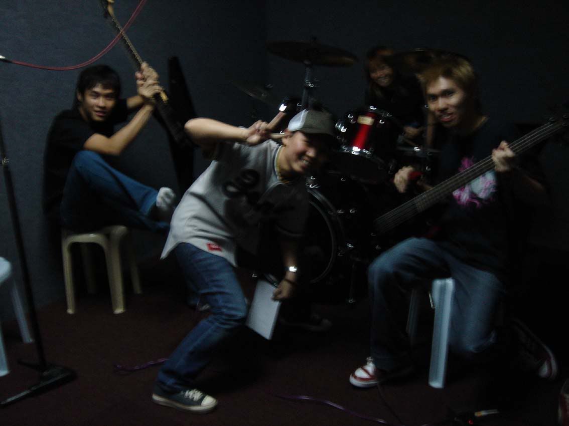 Image hosted by Photobucket.com