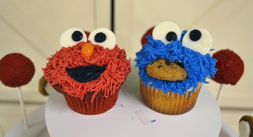 sesame street cupcakes. a Sesame Street Cupcake