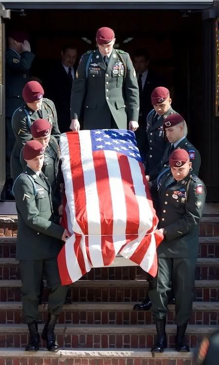 IMAGE: http://img.photobucket.com/albums/v115/eastcoastsponger/IMG_5379-1a.jpg