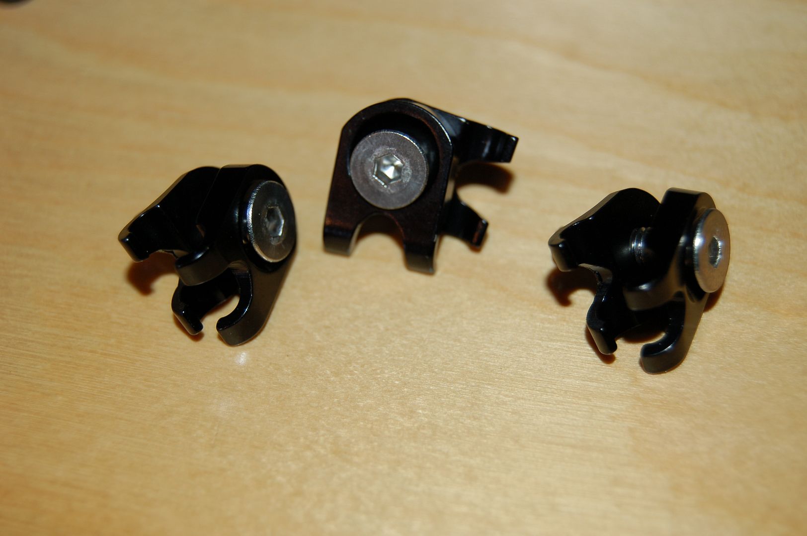 WTD 3 Ragley single cable guide clips Singletrack Magazine