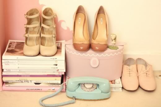 vintage shoes pastels