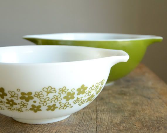 daisy green pyrex