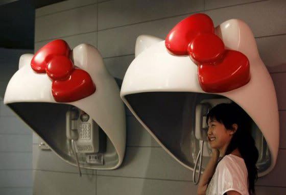 hello kitty phone booth