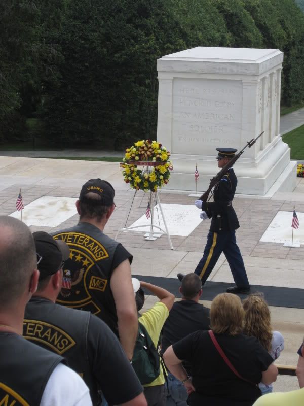 tomb of the unknown soldier washington dc arlington cemetery