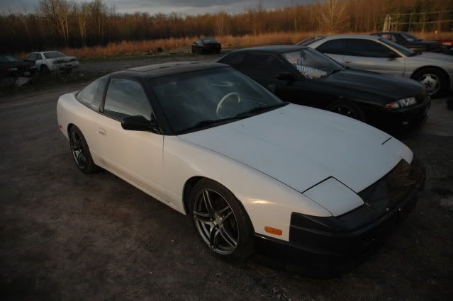 http://img.photobucket.com/albums/v117/ridepinktrucks/DSC_0594.jpg