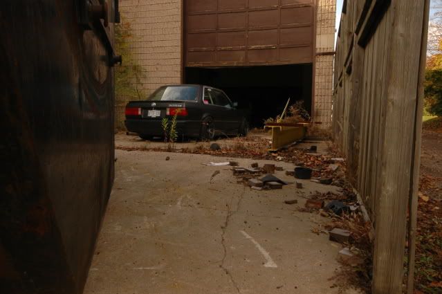 http://img.photobucket.com/albums/v117/ridepinktrucks/d3c91eba.jpg