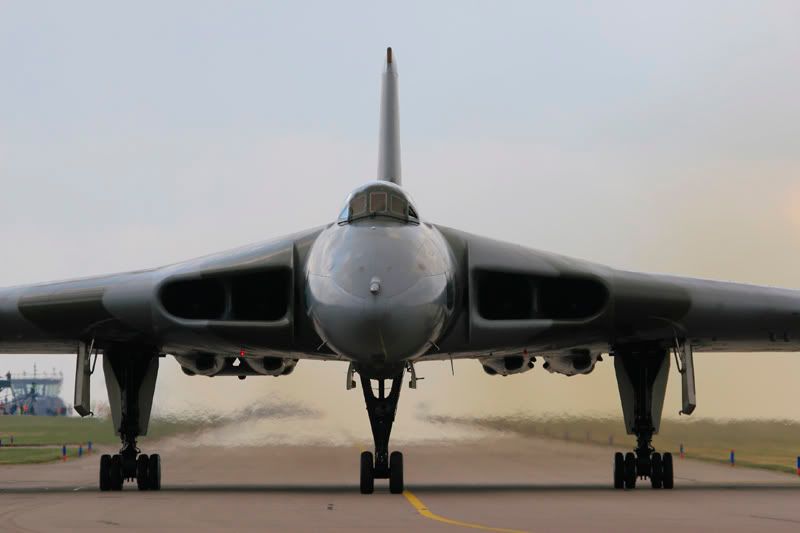 http://img.photobucket.com/albums/v118/vulcan558/_headon.jpg